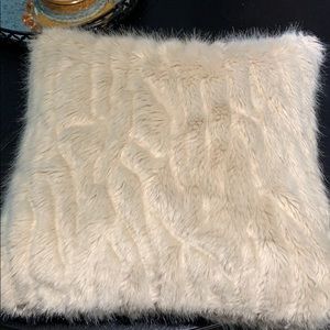 Pottery Barn faux fur pillow 18*18